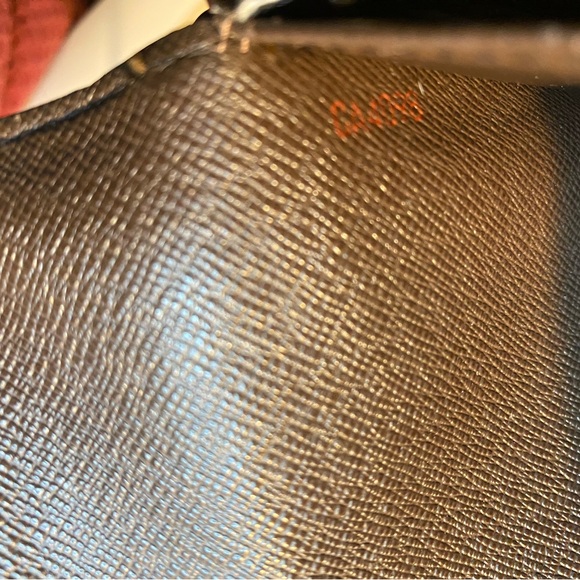 Louis Vuitton Vintage Damier Ebene Canvas Sarah Wallet EUC - Picture 12 of 15
